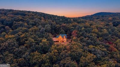 /international/us/510-whispering-dale-clarkesville-ga-110120533008/