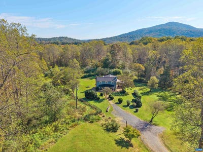 /international/us/5512-wheelers-cove-rd-shipman-va-110120612035/