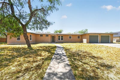 /international/us/315-e-alexander-avenue-kingsville-tx-110109889437/