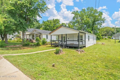 /international/us/328-n-chamberlain-ave-rockwood-tn-110100128223/?lang=en