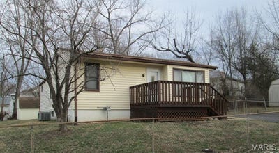 /international/us/330-young-street-st-clair-mo-110106006158/