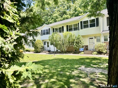 /international/us/25-padanaram-road-danbury-ct-110108677892/