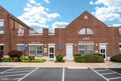 /international/us/21155-whitfield-place-sterling-va-110108120401/