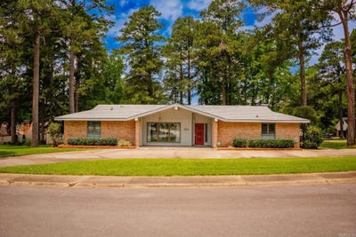 /international/us/304-crestwood-monticello-ar-110108546808/