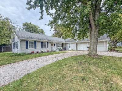 /international/us/620-walnut-street-humboldt-il-110120135017/