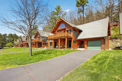 /international/us/55-bowman-road-wisconsin-dells-wi-110107636951/