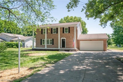 /international/us/3648-mulberry-street-nw-uniontown-oh-110108386294/