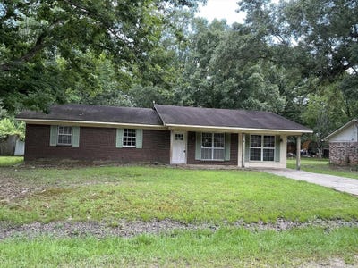 /international/us/108-homestead-ave-crossett-ar-110109059821/
