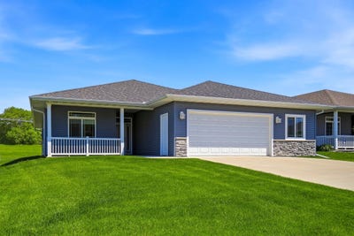 /international/us/1562-eagle-ridge-street-ne-owatonna-mn-110108359961/