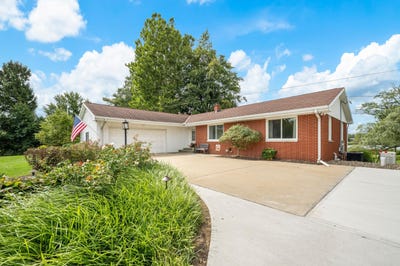 /international/us/48648-68th-street-hartford-mi-110110138640/