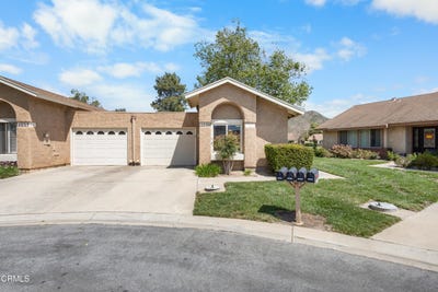 /international/us/22109-village-22-camarillo-ca-110107455631/