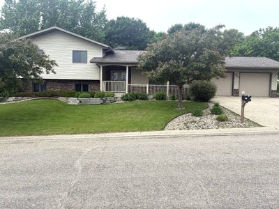 /international/us/331-7th-st-chandler-mn-110108578813/