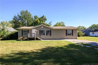/international/us/1004-brunswick-drive-jeffersonville-in-110120088442/