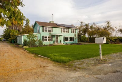 /international/us/20210-road-208-lindsay-ca-110103721061/