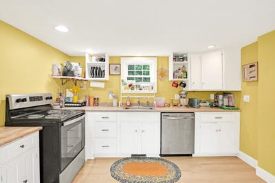 /international/us/191-main-street-alton-nh-110104947917/
