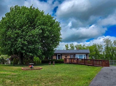 /international/us/228-carterville-heights-road-wytheville-va-110107651699/