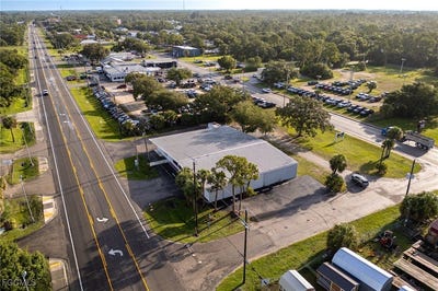 /international/us/575-s-main-street-labelle-fl-110101071867/