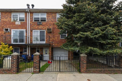 /international/us/97-33-90th-street-ozone-park-ny-110107990505/