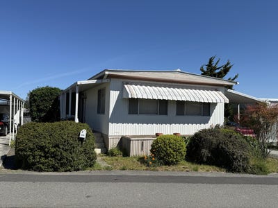 /international/us/2268-royal-drive-fortuna-ca-110107419741/