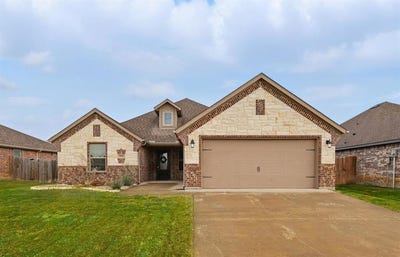 /international/us/3911-bridle-path-lane-sanger-tx-110098351445/