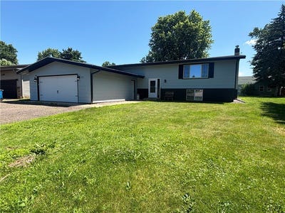 /international/us/317-s-4th-street-cameron-wi-110100764229/