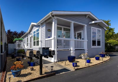 /international/us/19-primrose-st-0-aptos-ca-110107801542/
