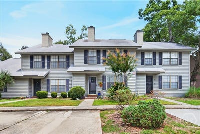 /international/us/45-hidden-lake-court-savannah-ga-110109494161/