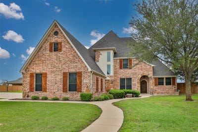 /international/us/1218-walter-street-lindsay-tx-110100967819/