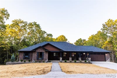 /international/us/10401-short-road-de-soto-mo-110107352675/