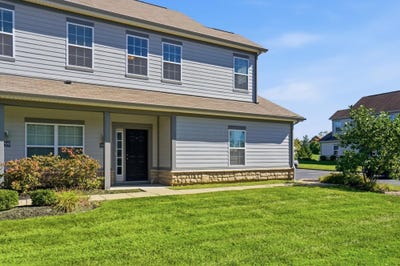 /international/us/5963-bluestone-way-lewis-center-oh-110120449934/