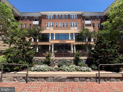 /international/us/10328-sager-avenue-fairfax-va-110108379942/