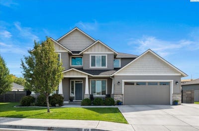 /international/us/8511-w-12th-avenue-kennewick-wa-110110307032/