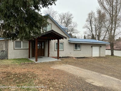 /international/us/970-6th-street-meeker-co-110101244033/
