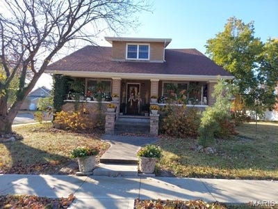 /international/us/112-e-washington-avenue-owensville-mo-110098321448/