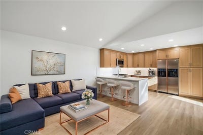 /international/us/17333-brookhurst-fountain-valley-ca-110106373874/