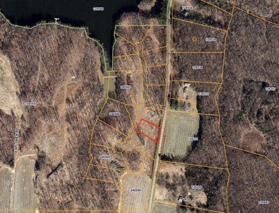 /international/us/7918-duck-pond-court-browns-summit-nc-110097991244/