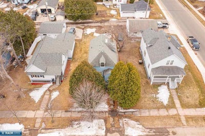 /international/us/522-12th-st-n-virginia-mn-110106819065/
