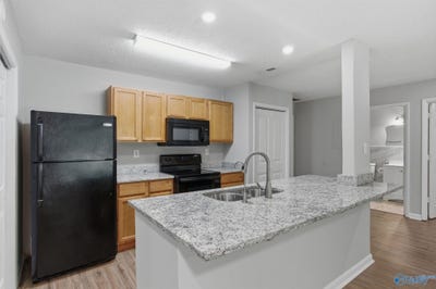 /international/us/4932-seven-pine-circle-huntsville-al-110107627302/