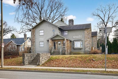 /international/us/1000-1002-e-atwater-avenue-bloomington-in-110095367622/