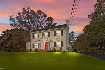 /international/us/405-meadow-lane-franklin-va-110106619131/
