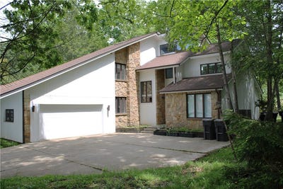 /international/us/219-la-grande-dr-cranberry-twp-pa-110105876908/