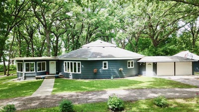 /international/us/19093-610th-avenue-litchfield-mn-110119512861/