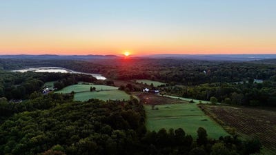 /international/us/441-eatontown-rd-port-jervis-ny-110110274189/