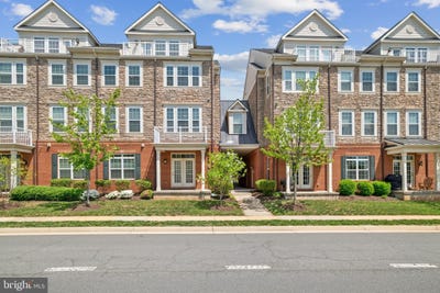 /international/us/42621-capitol-view-terrace-broadlands-va-110099142795/