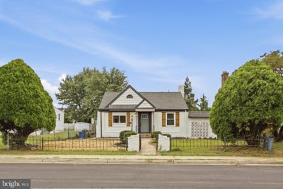 /international/us/19-seward-avenue-baltimore-md-110120157334/