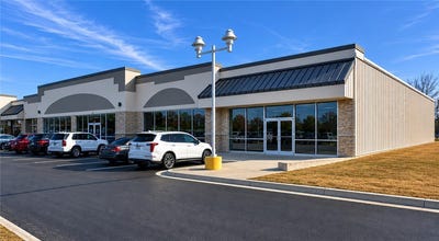 /international/us/1400-se-walton-boulevard-bentonville-ar-110108451622/