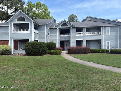 /international/us/102-breezewood-drive-greenville-nc-110108362874/