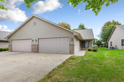 /international/us/153-s-elm-street-belle-plaine-mn-110110368326/