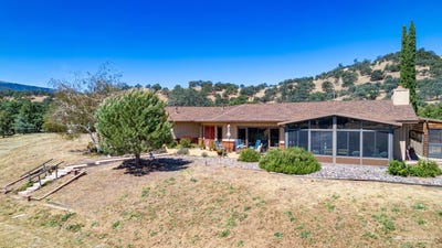 /international/us/20476-old-town-road-tehachapi-ca-110108173991/