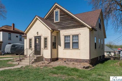 /international/us/416-n-2nd-street-le-sueur-mn-110107474742/